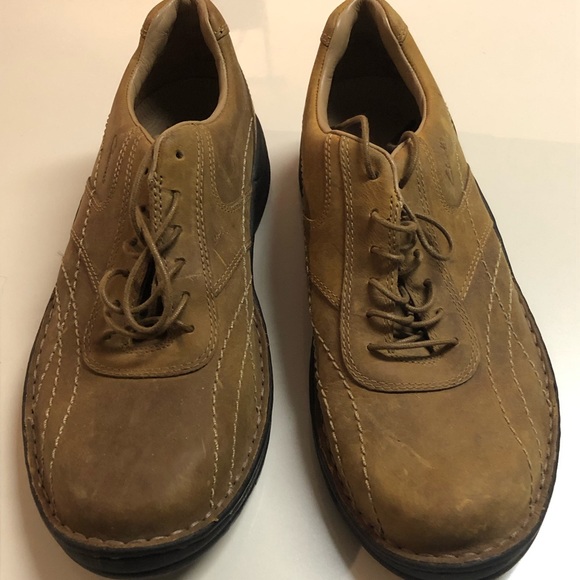 clarks casual dress shoes